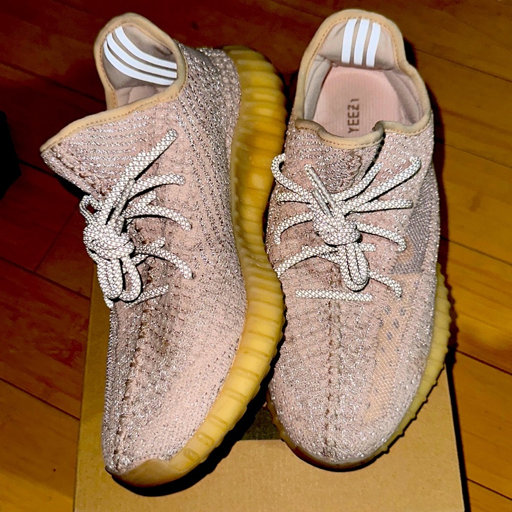 Yeezy boost 350 “Synth Reflective”
